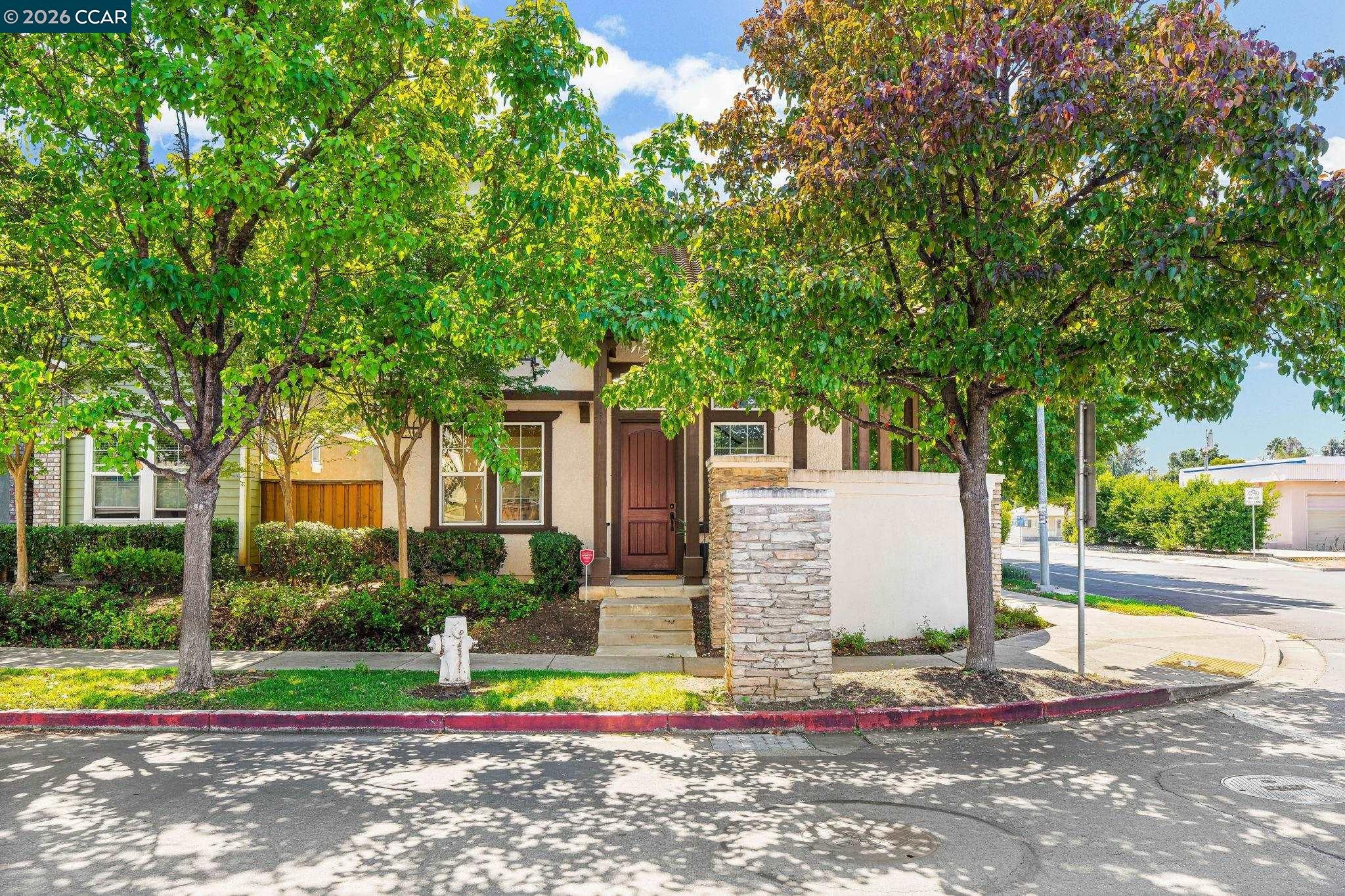 2896 Norton Dr — photo