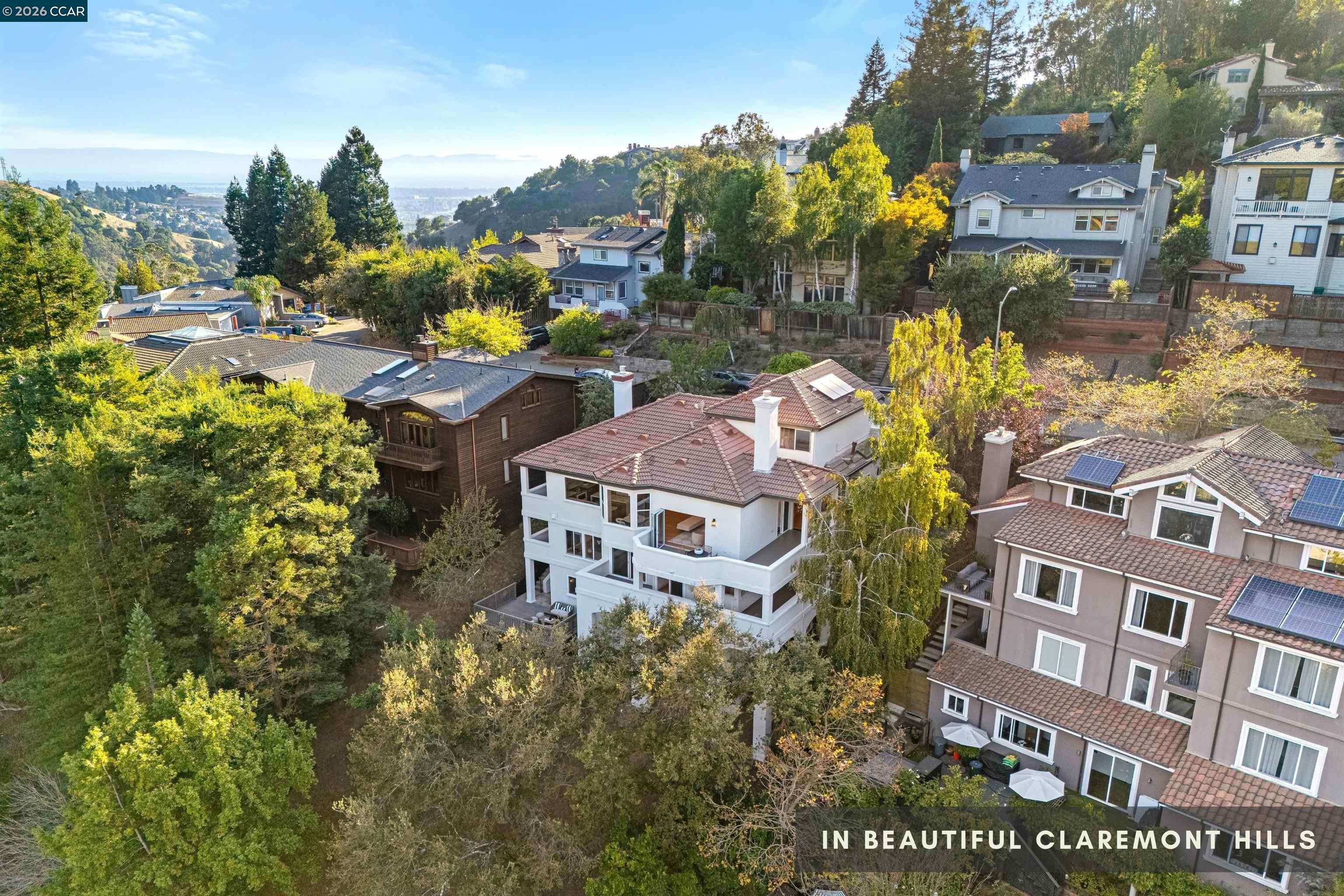 6900 Charing Cross Rd, Berkeley, CA 94705 — photo 2