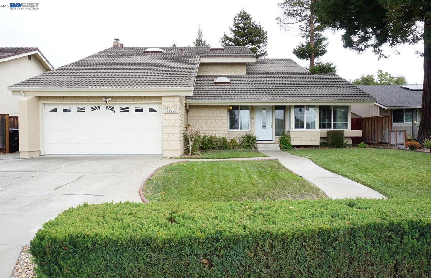 3653 Pimlico Dr — photo