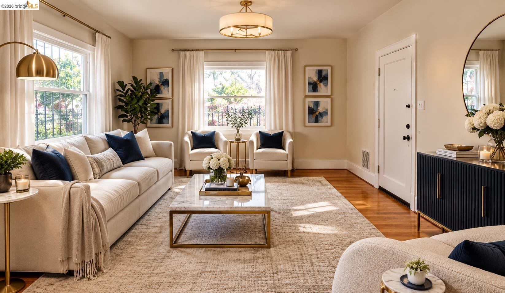 Home in Oakland, CA 94606 — photo 2