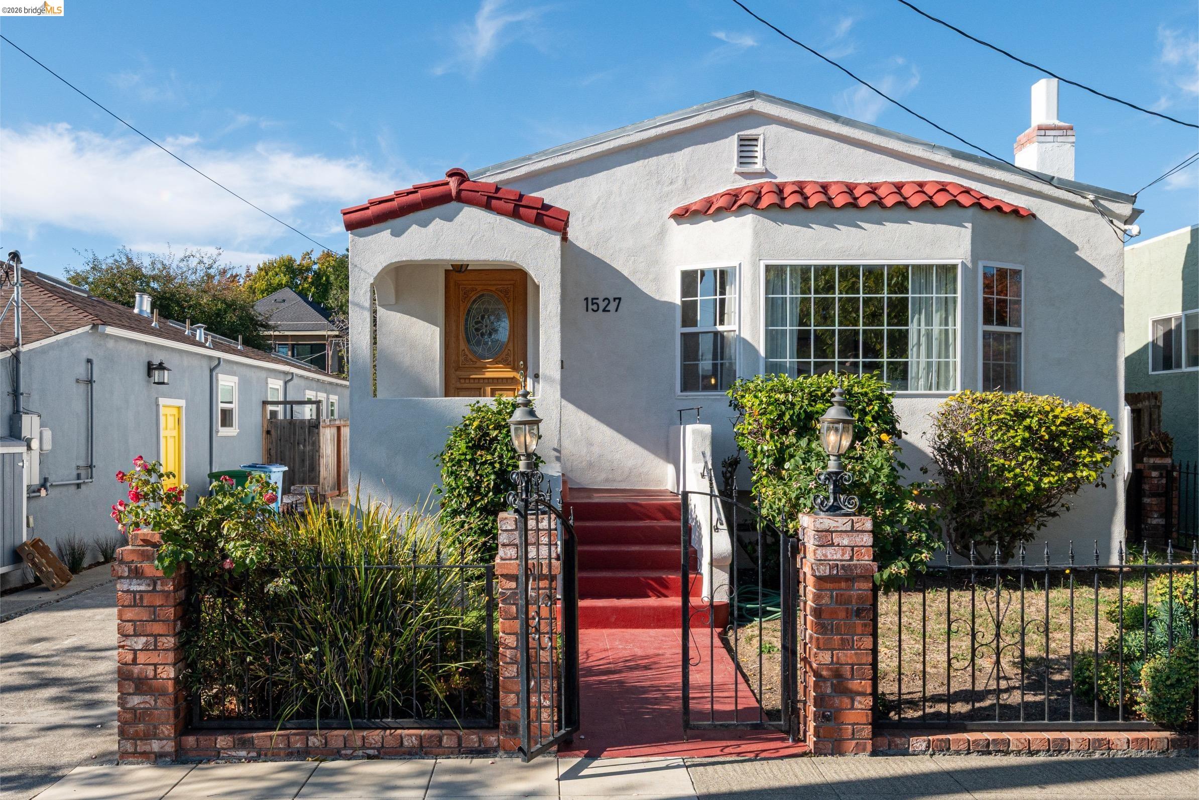 1527 Blake St, Berkeley, CA 94703 — photo 2
