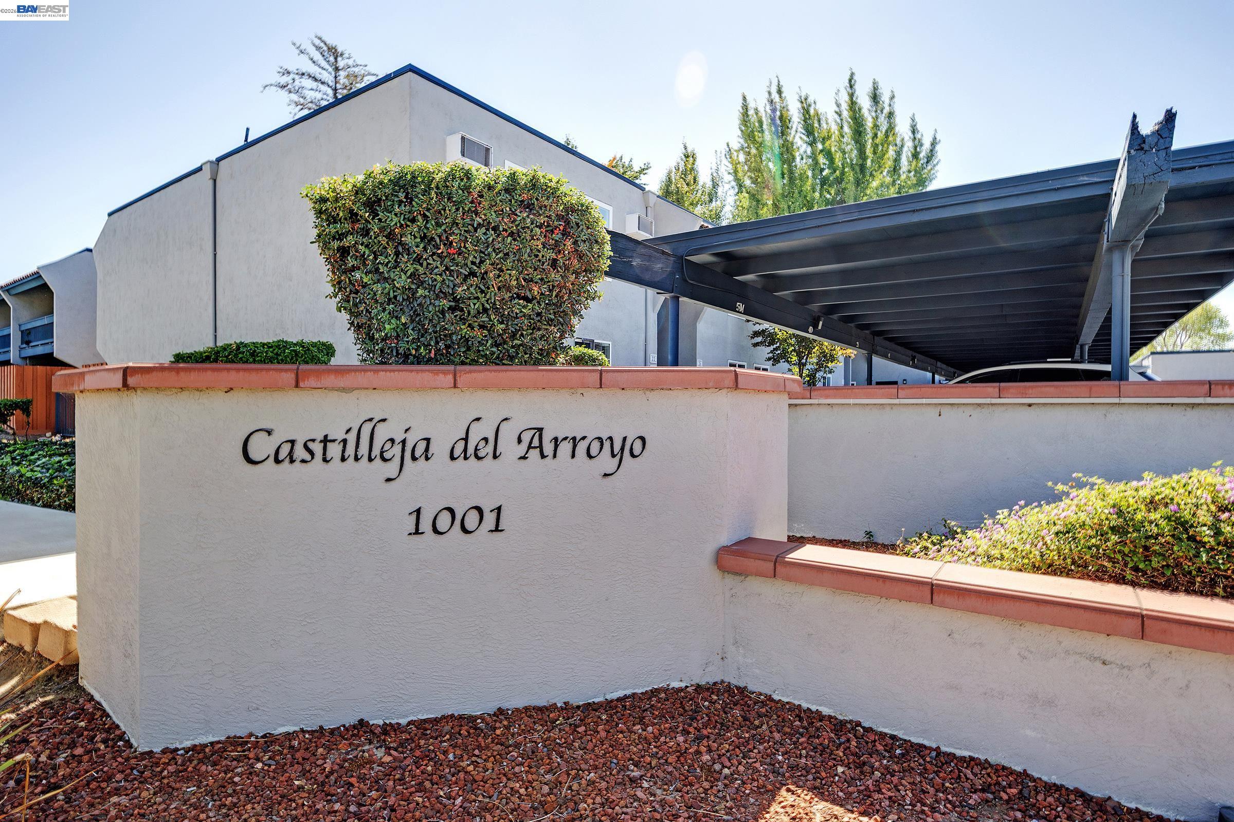 1001 Murrieta Blvd 30 — photo