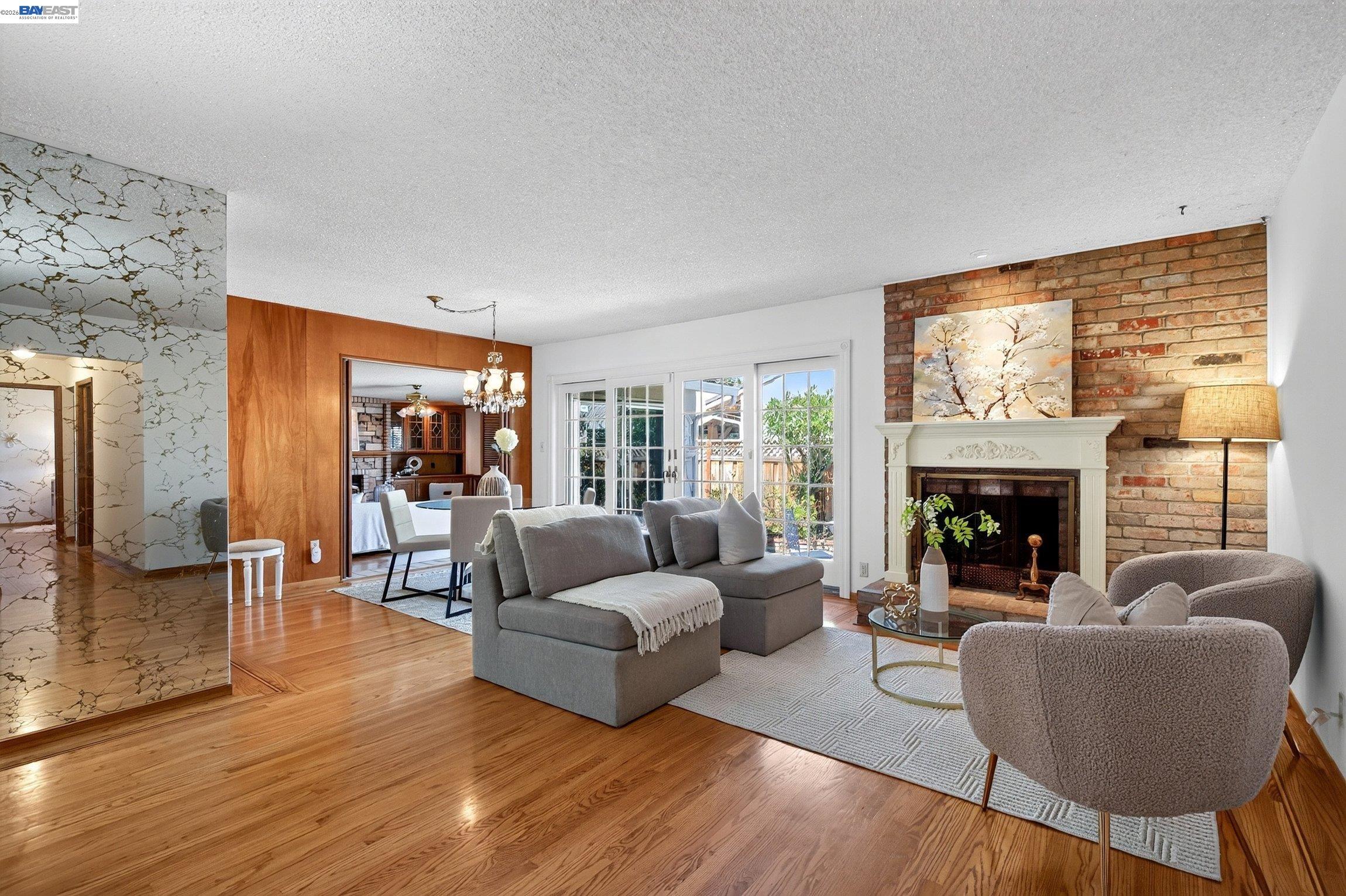30696 Brae Burn Ave — photo