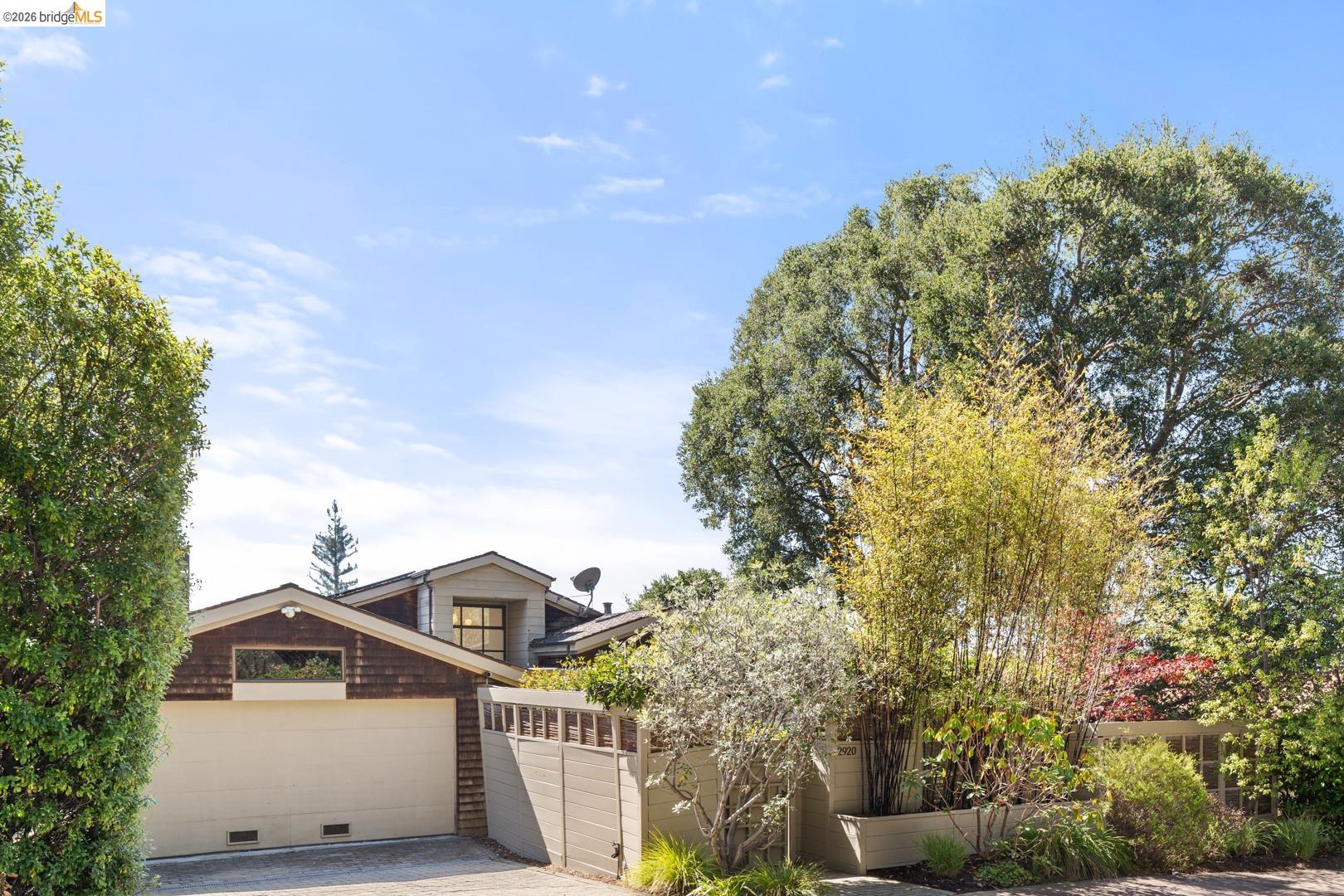 2920 Avalon Ave, Berkeley, CA 94705 — photo 2