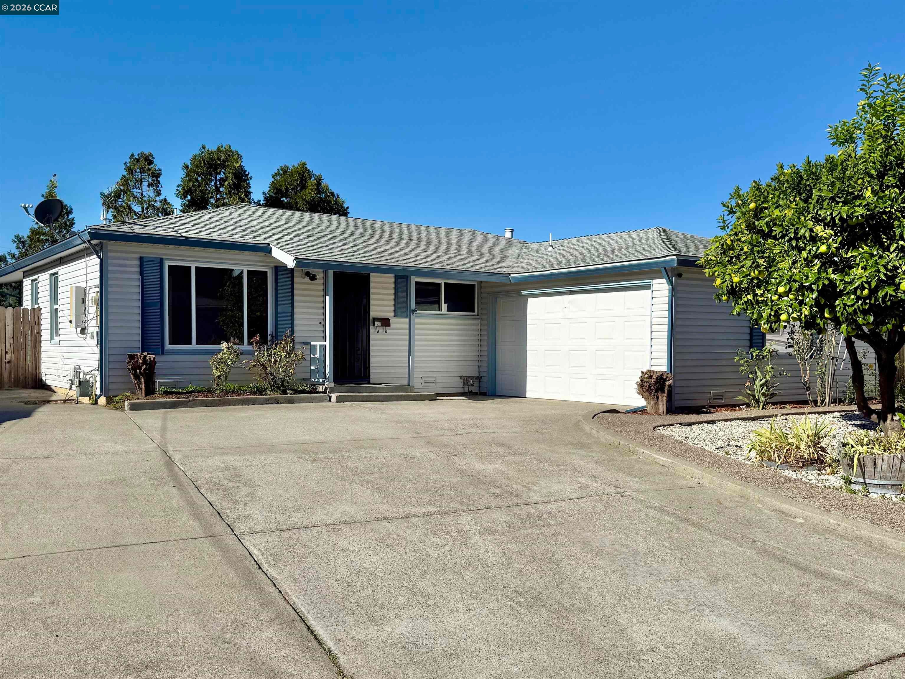 2808 Ruff Ave — photo