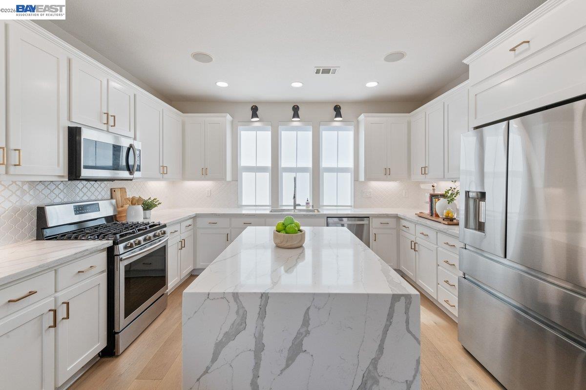 3717 Branding Iron Pl — photo