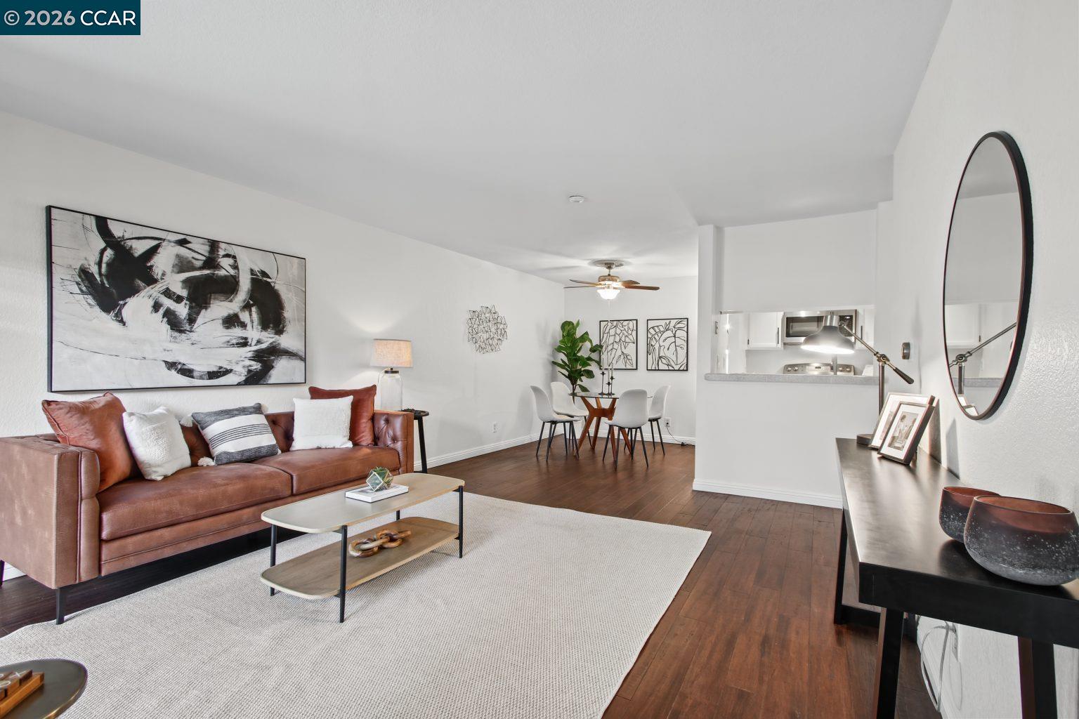 39843 Cedar Blvd 121 — photo