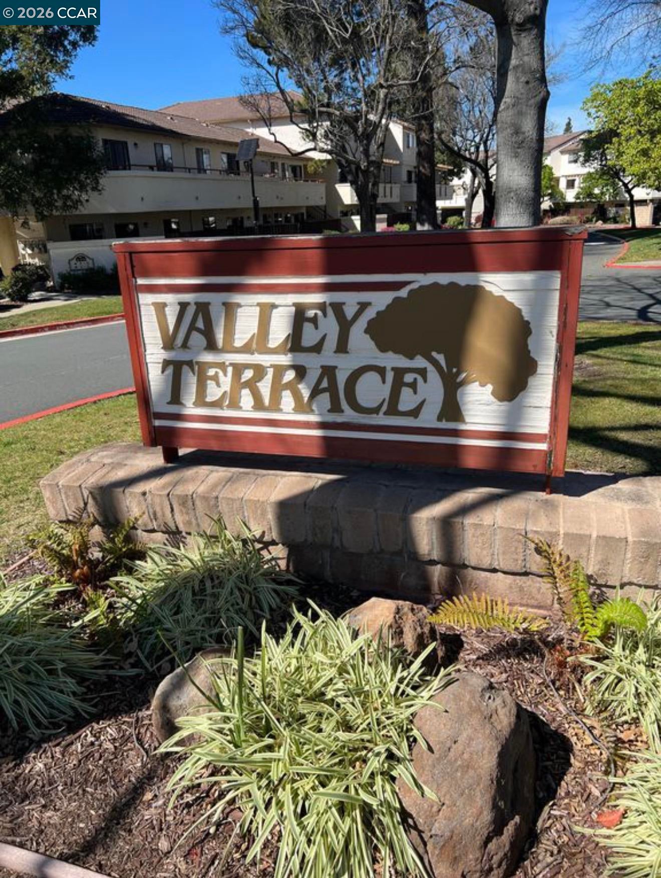 5080 Valley Crest Dr 32 — photo