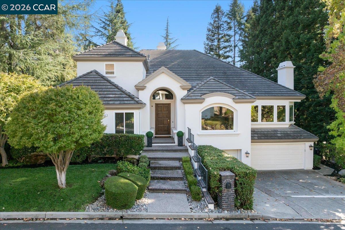 86 Royal Ridge Ct — photo