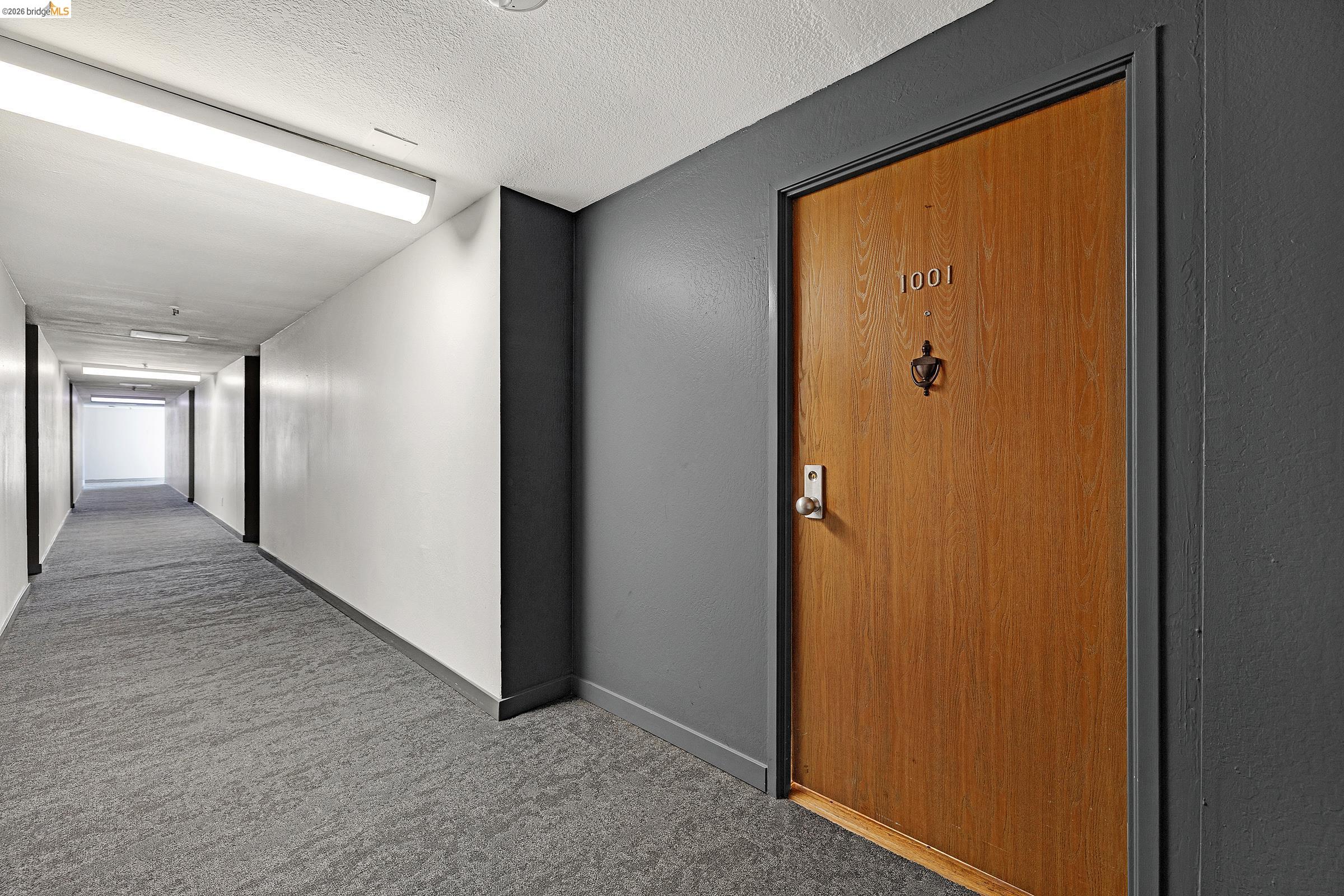555 Pierce St 1001 — photo