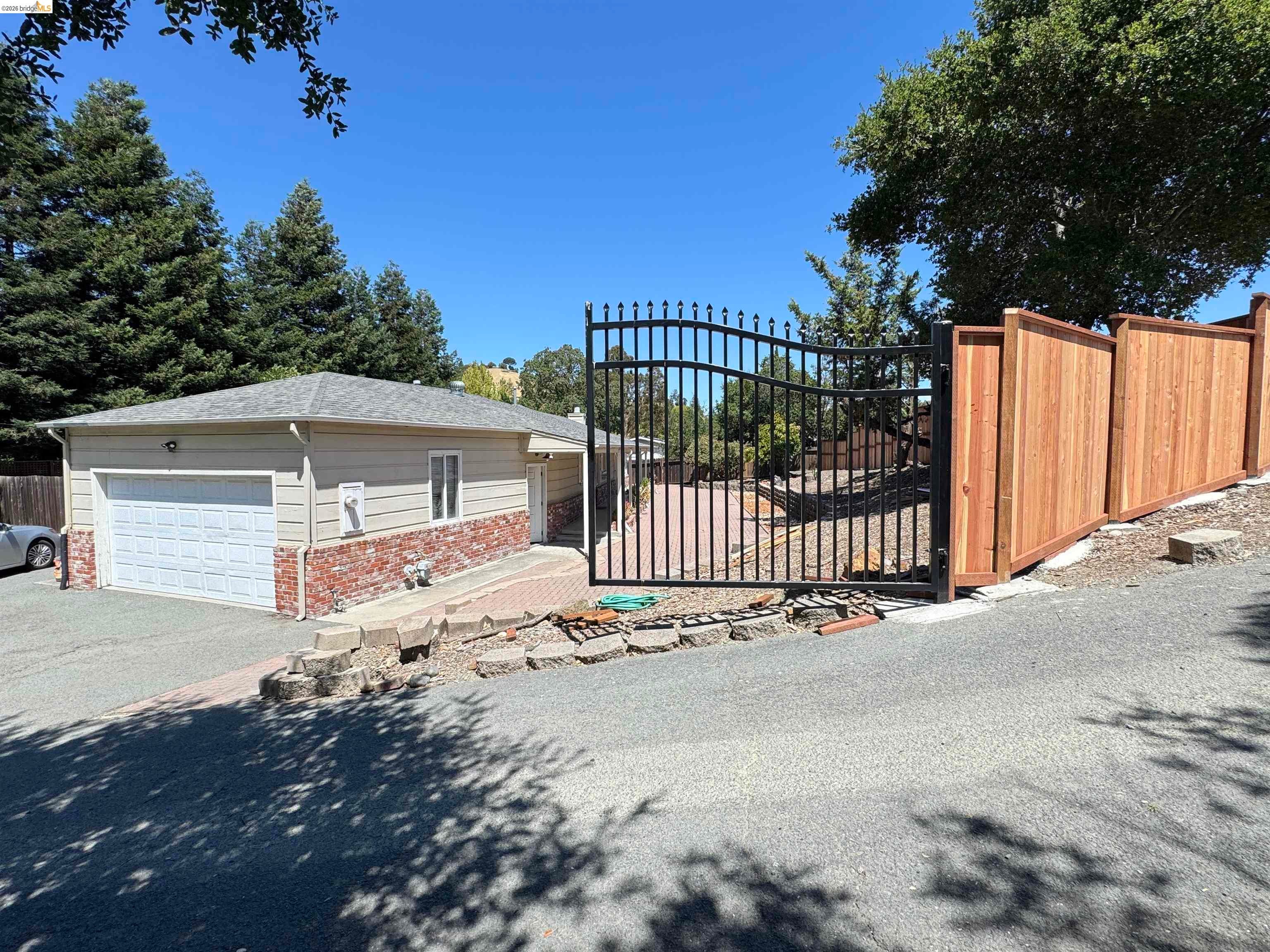 3540 Deer Hill Rd — photo