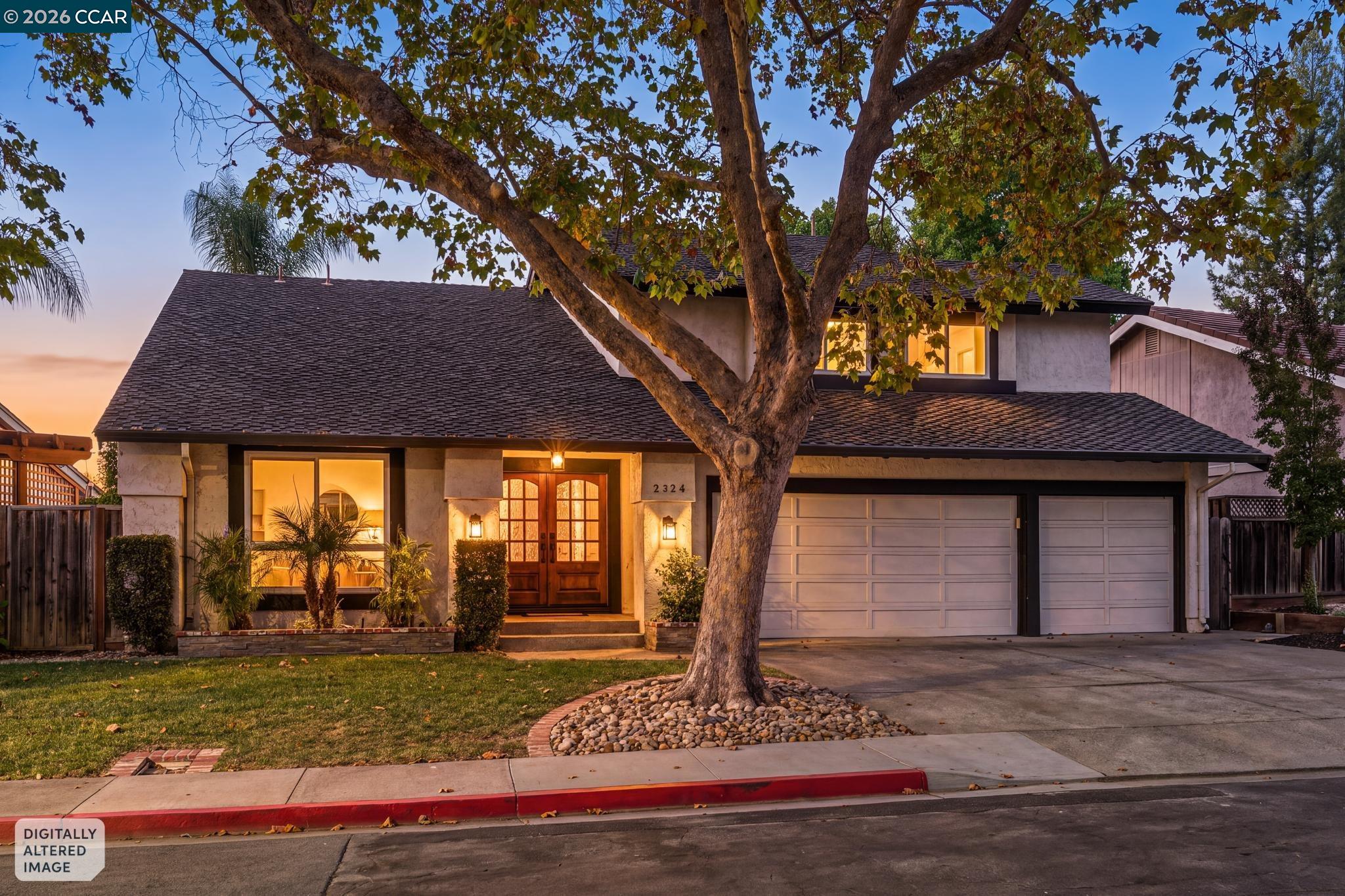 2324 Stewart Ave — photo