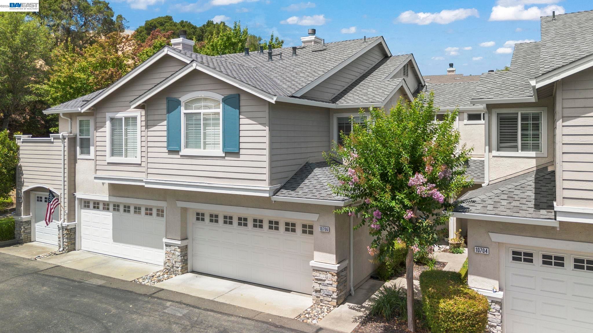 10706 Ian Ln — photo