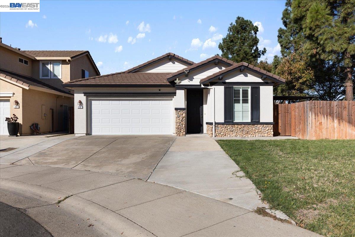 23 Mankato Ct. — photo