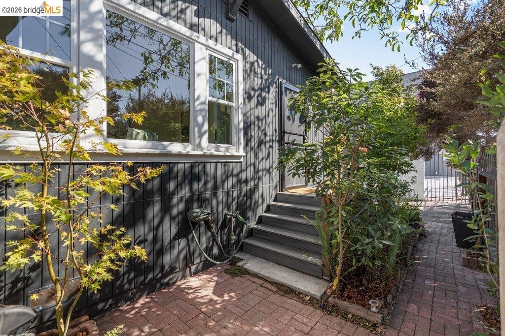 1921 7Th Street, Berkeley, CA 94710 — photo 2