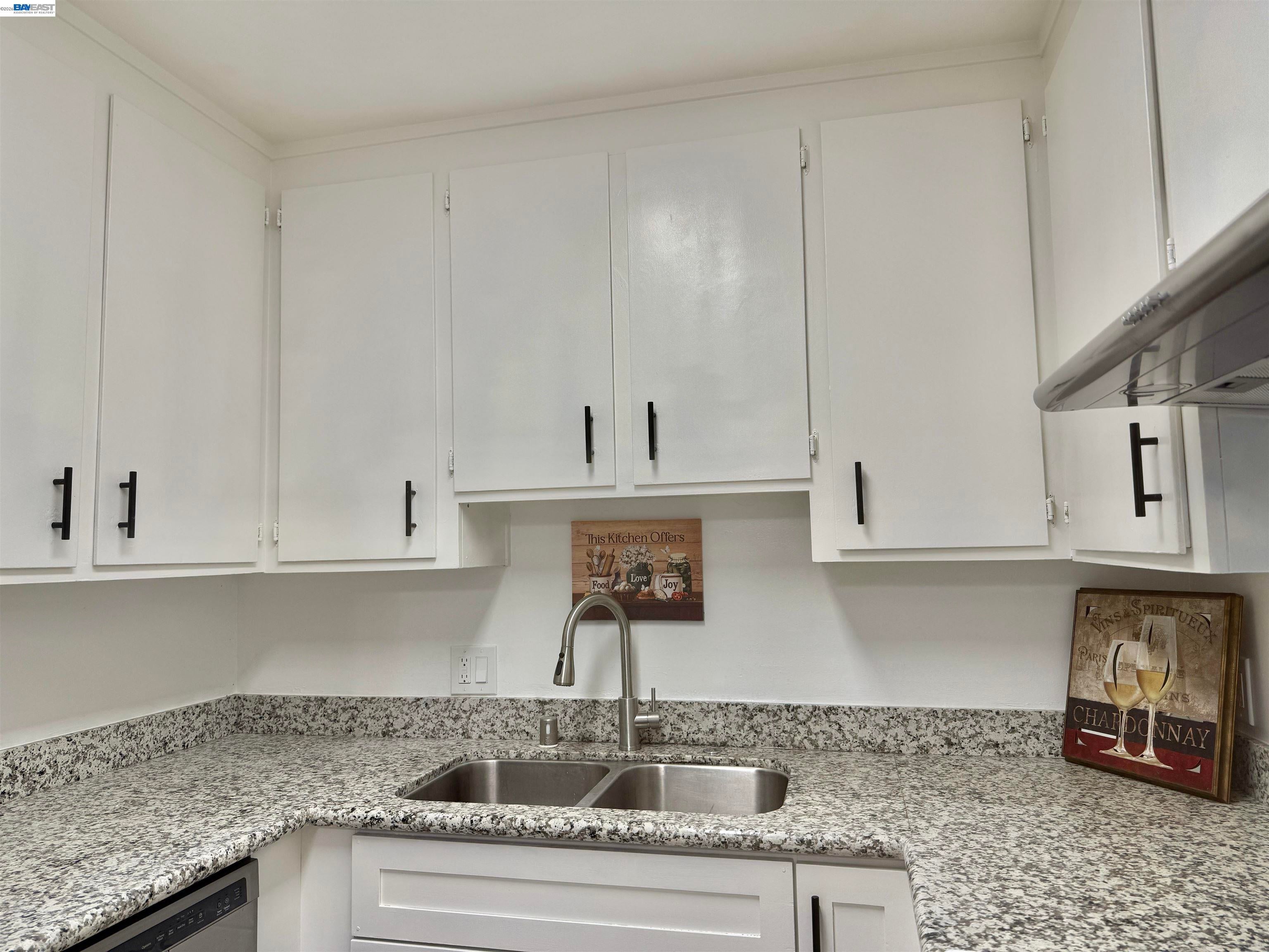 680 Fargo Ave 13 — photo