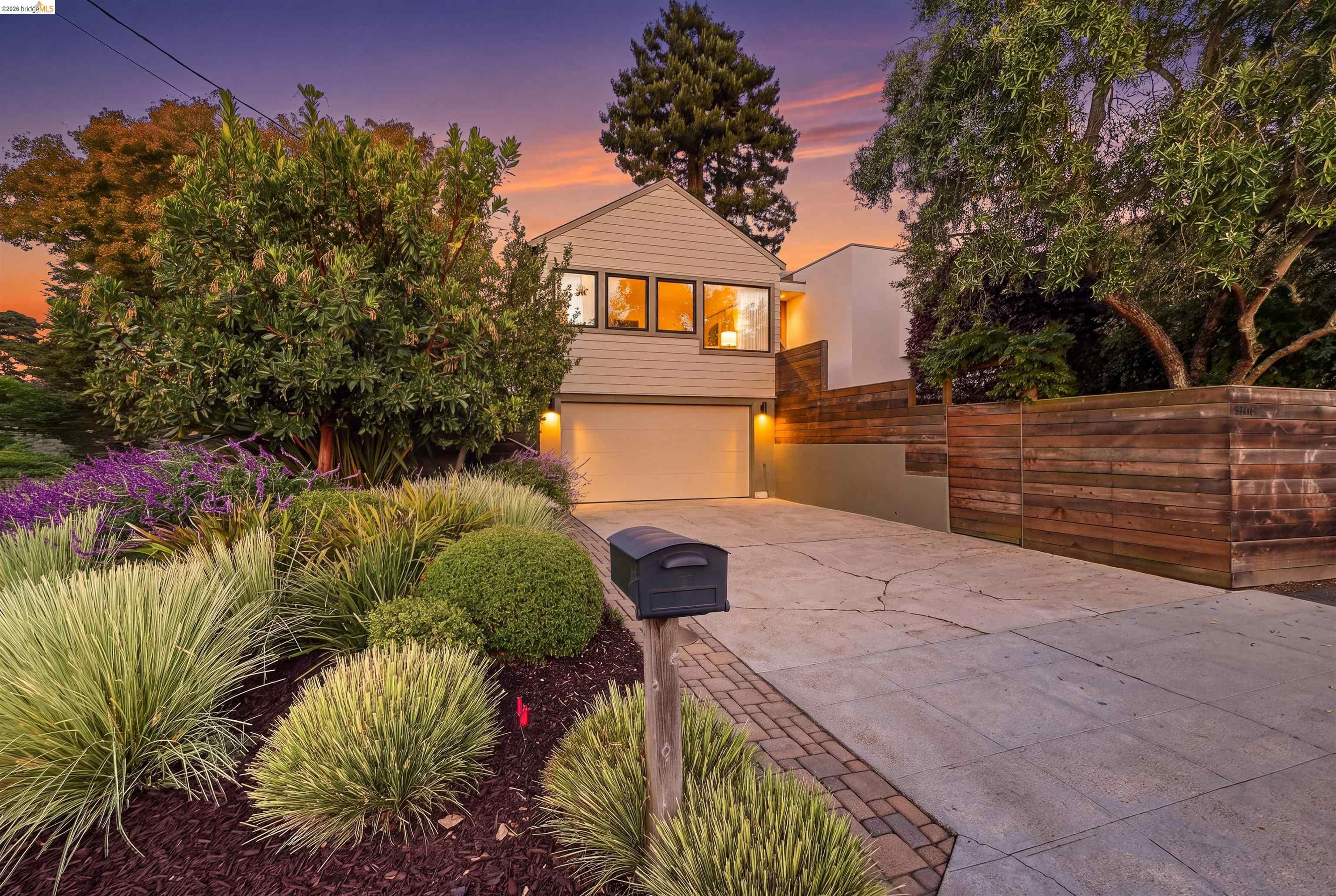 1051 Creston Rd, Berkeley, CA 94708