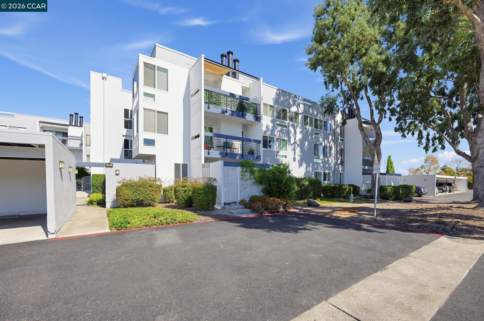 1091 Shell Blvd 5 — photo