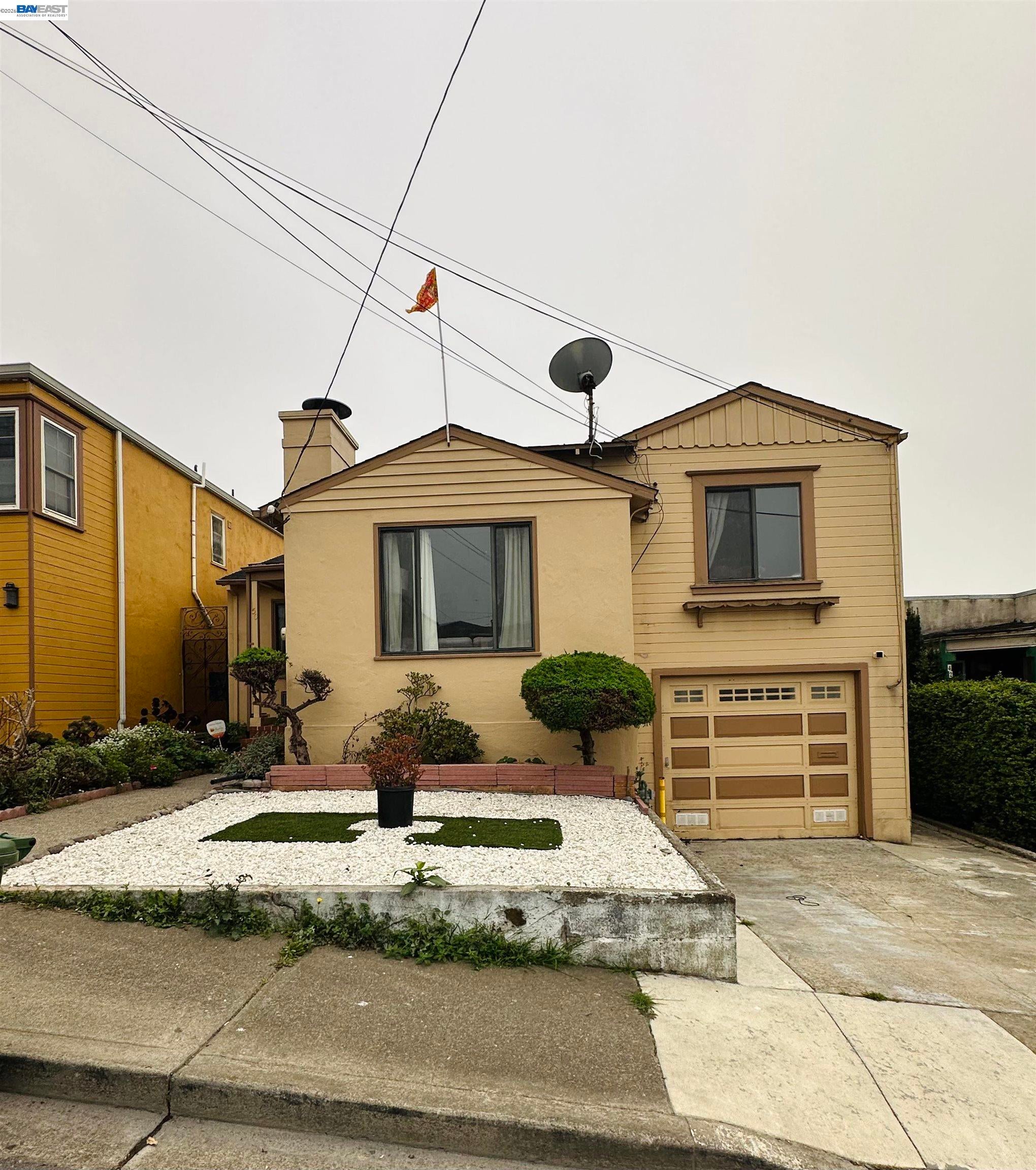 50 Tallwood Dr — photo