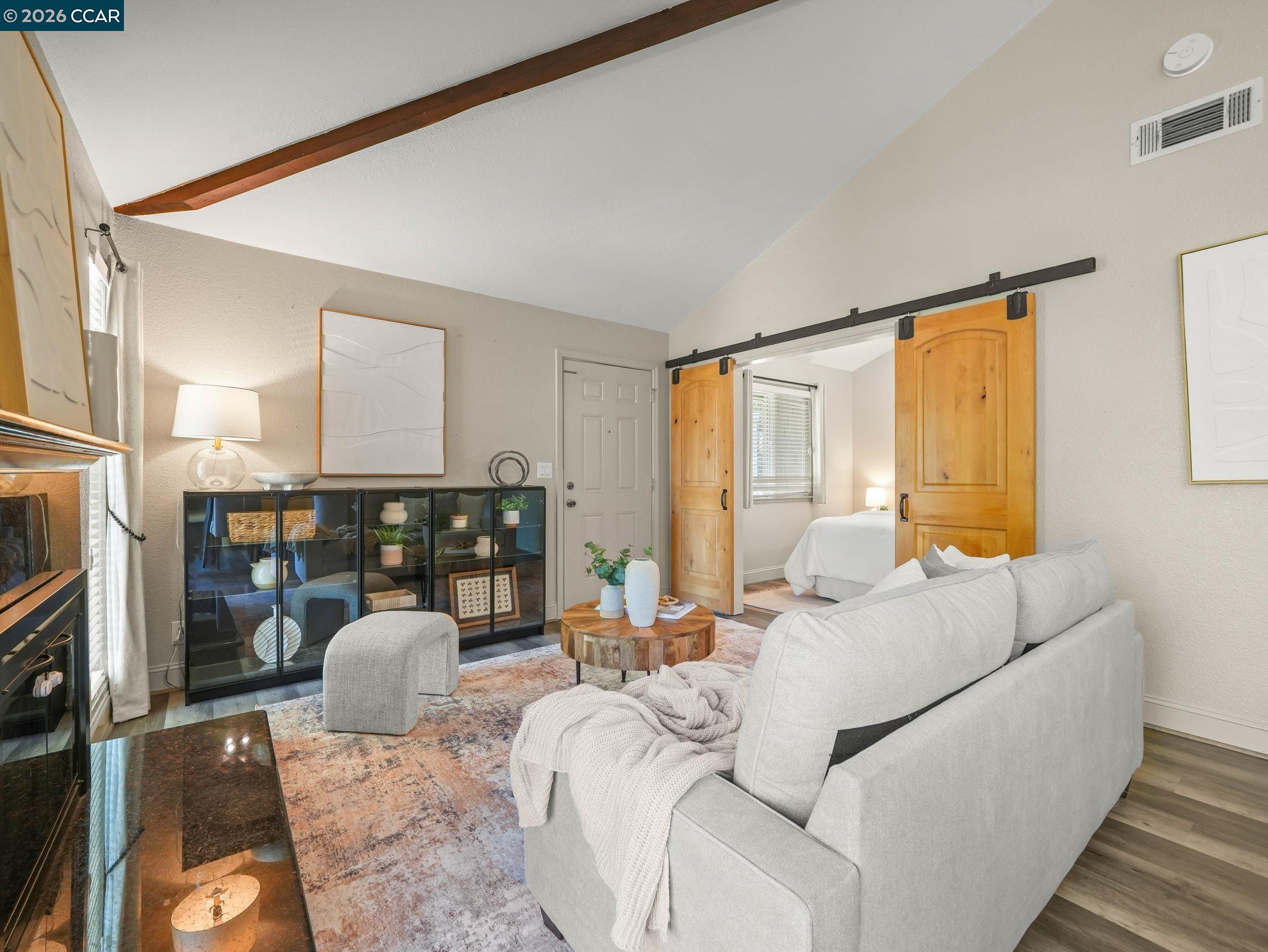 5717 Makati Cir G — photo