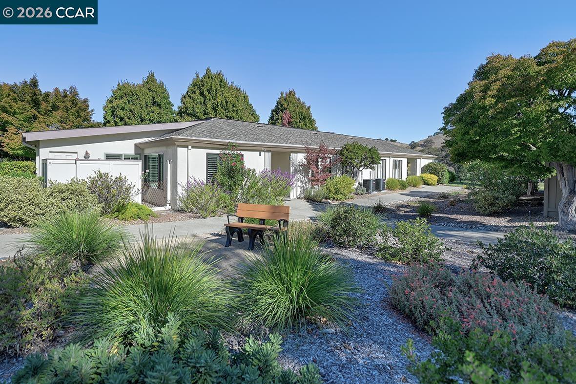2400 Tice Creek Dr 3 — photo