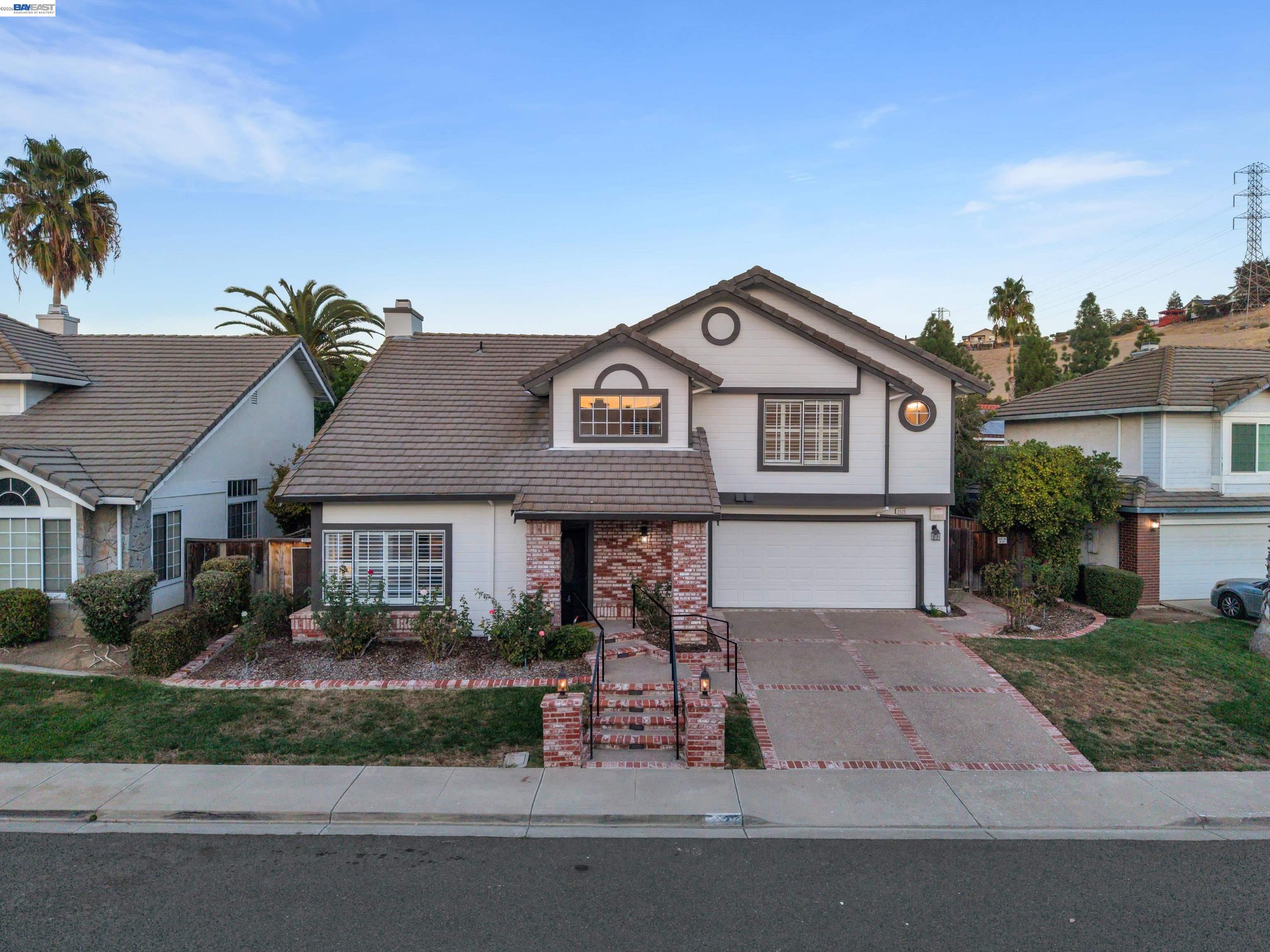3520 Centennial Dr — photo