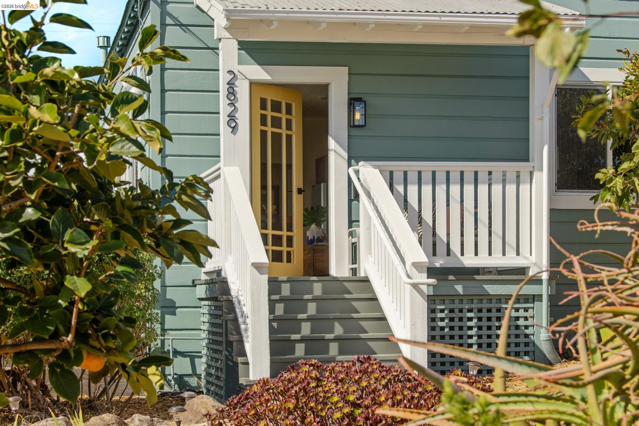 2829 Morcom Ave, Oakland, CA 94619 — photo 2