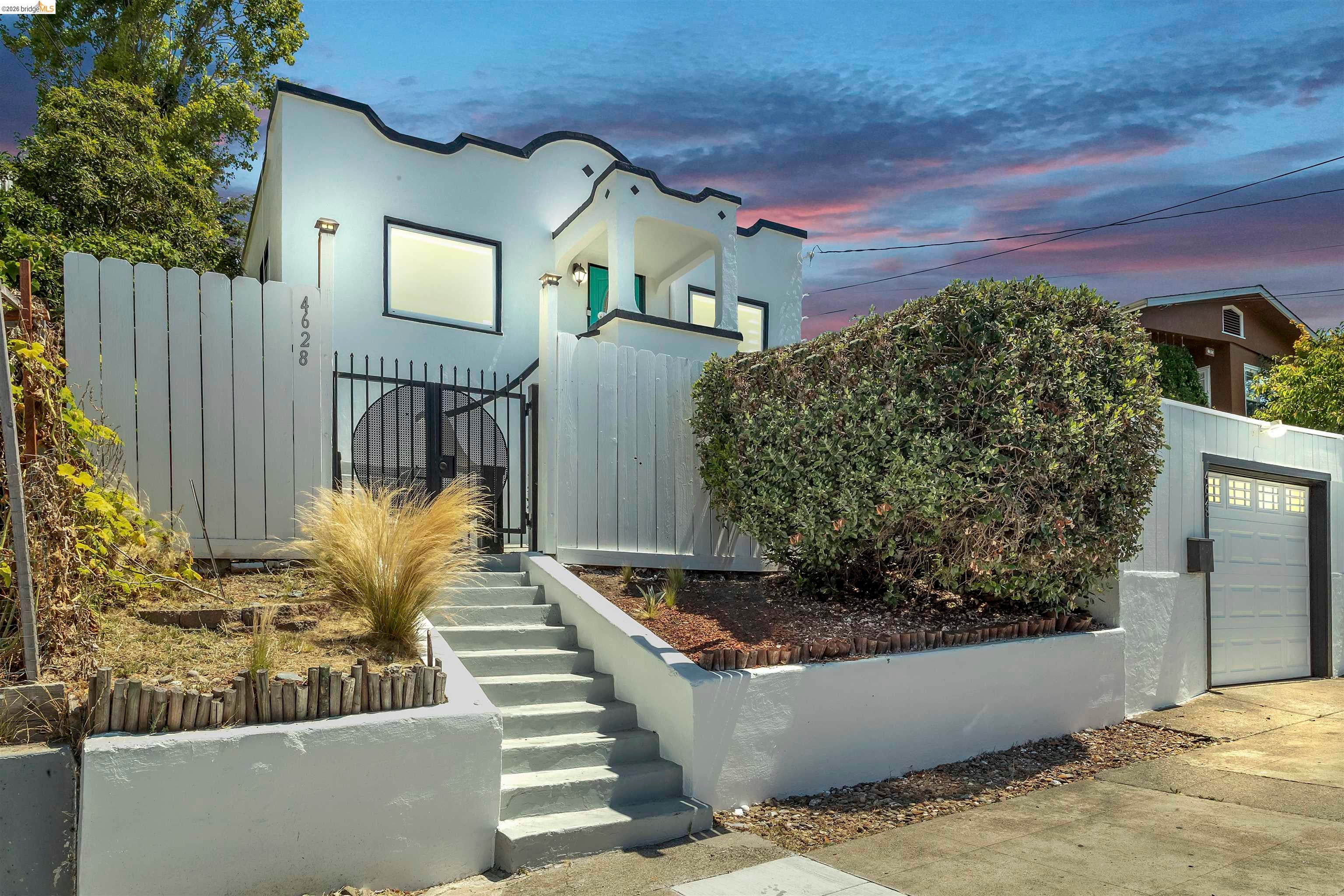 4628 Congress Ave — photo