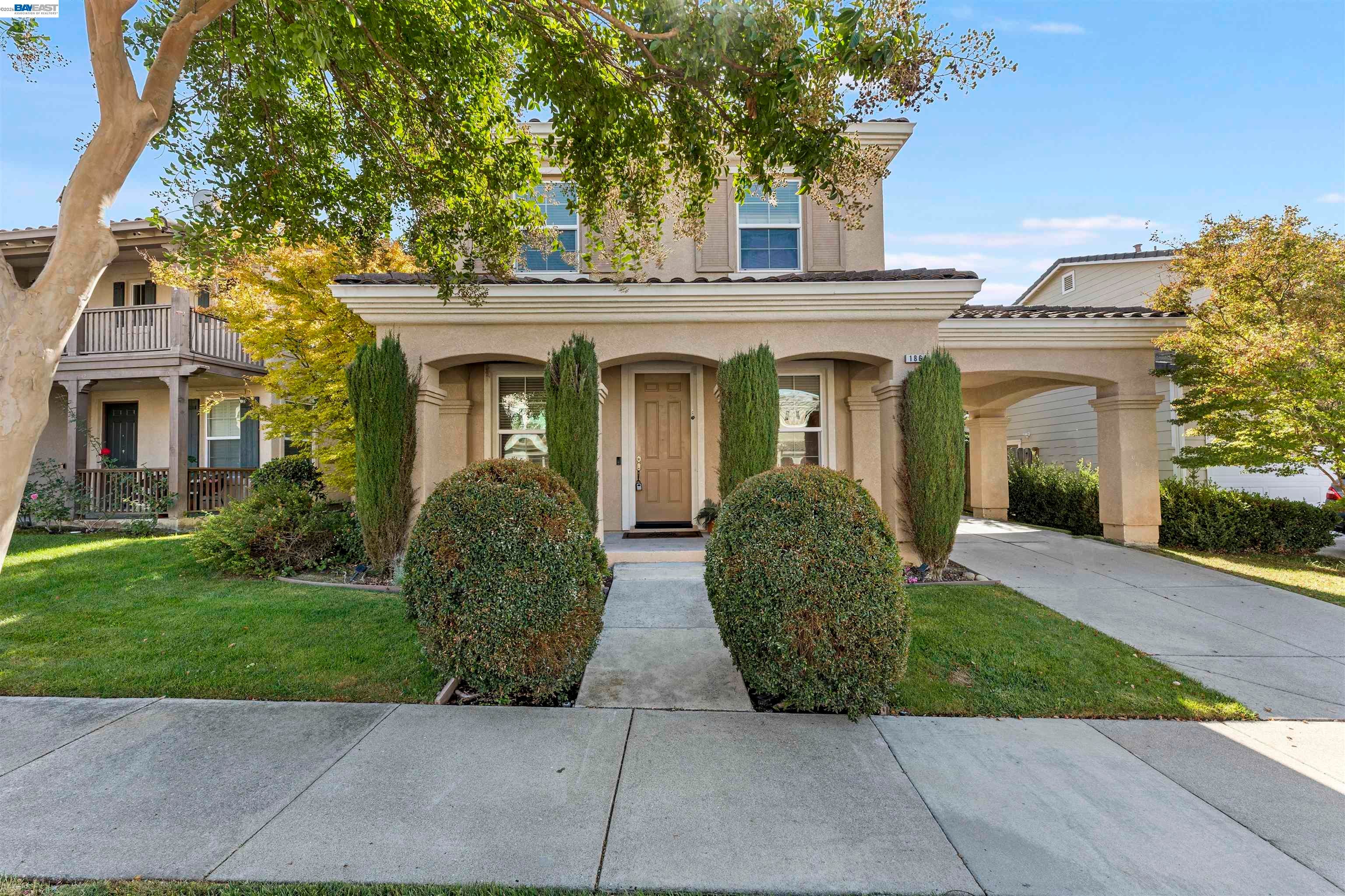 1864 Barossa Dr — photo