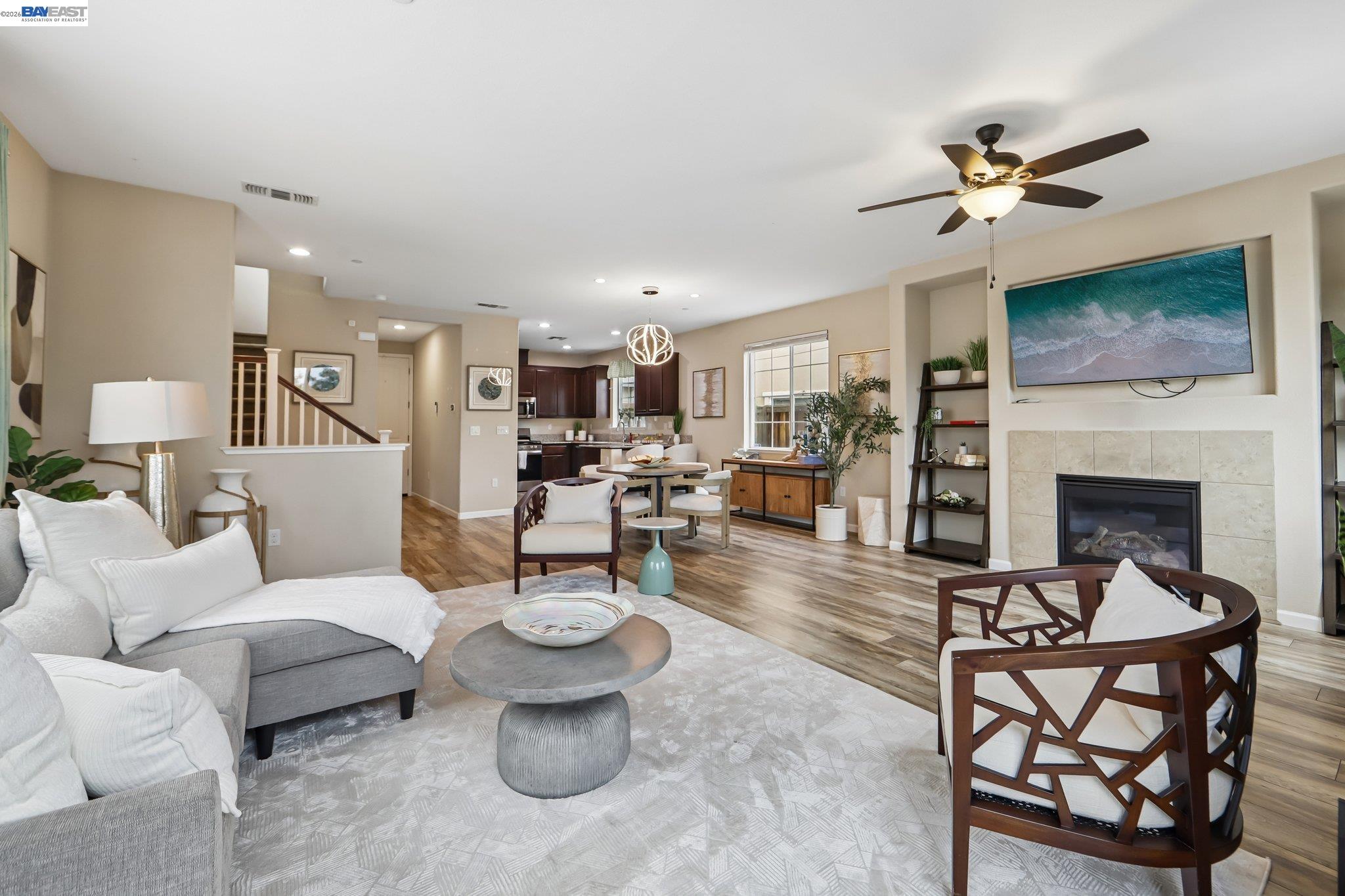 53 Halsey Ct — photo