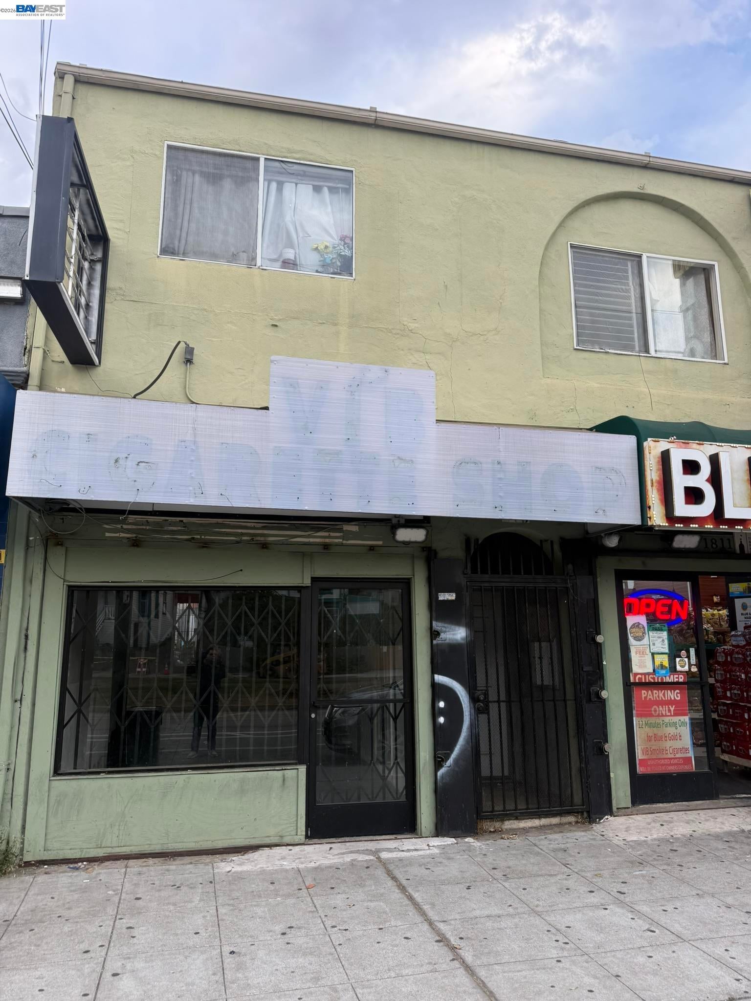 1807 14th Ave — photo
