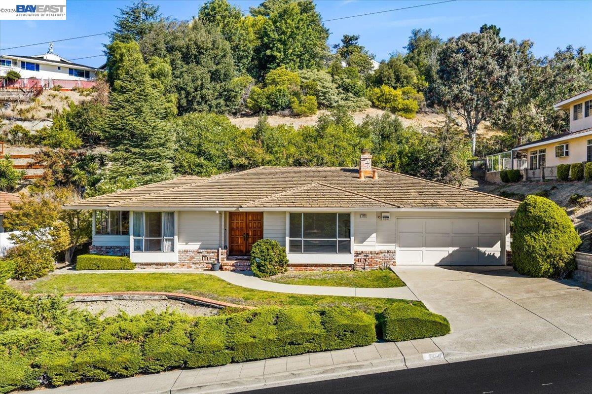 1356 Scenicview Dr — photo