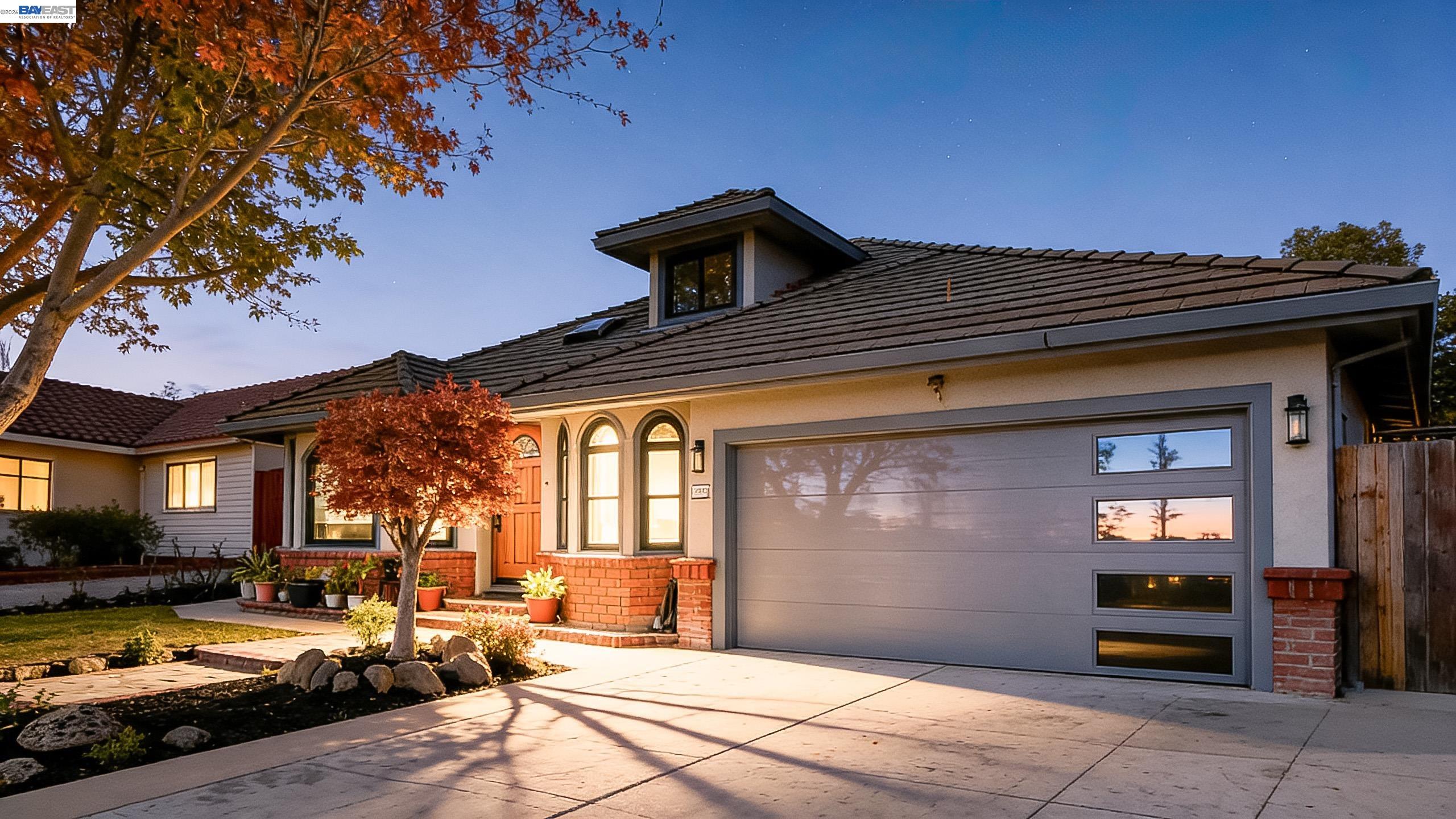 32413 Deborah Dr — photo