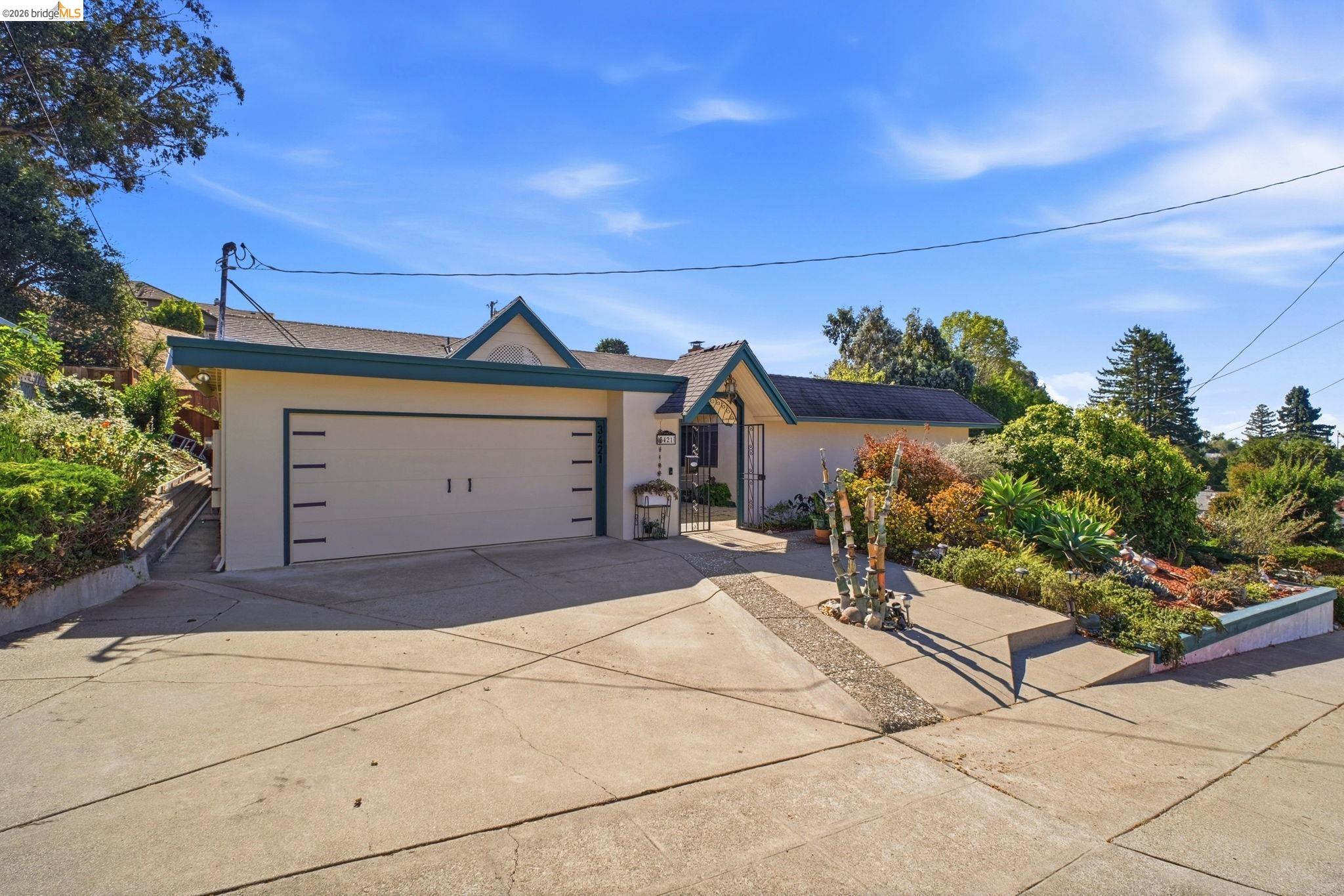 3421 Hackamore Dr, Hayward, CA 94541 — photo 2