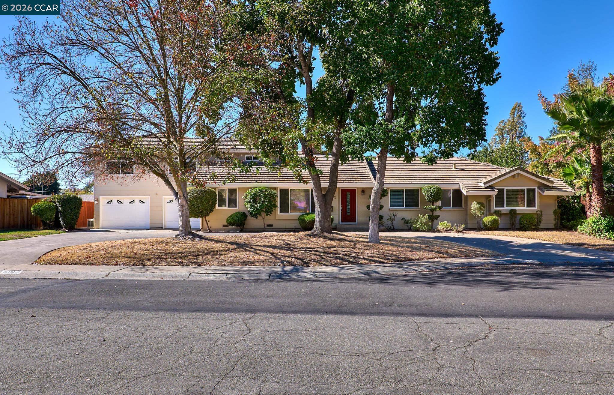 4813 Concho Ct, Carmichael, CA 95608 — photo 2