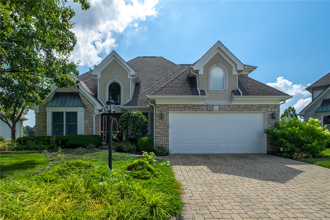 182 Barrington Village Drive — photo