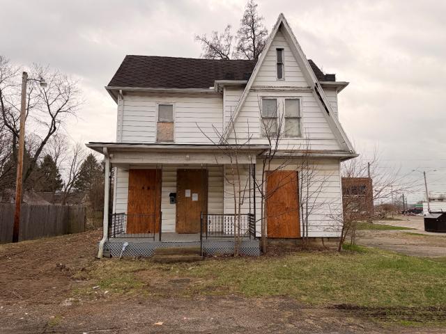 3712 El Paso Avenue — photo
