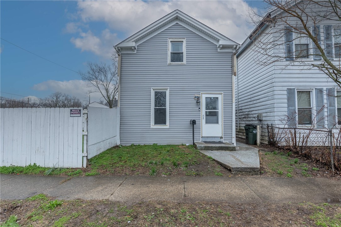 1041 Vine Street — photo