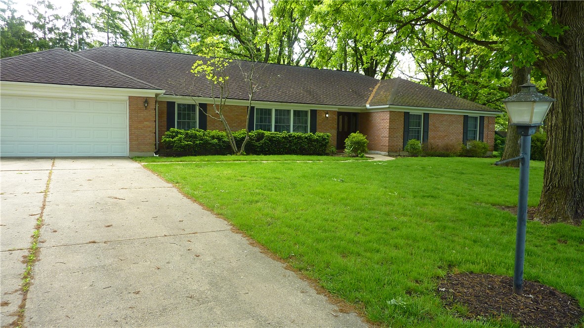 665 Dionne Court — photo