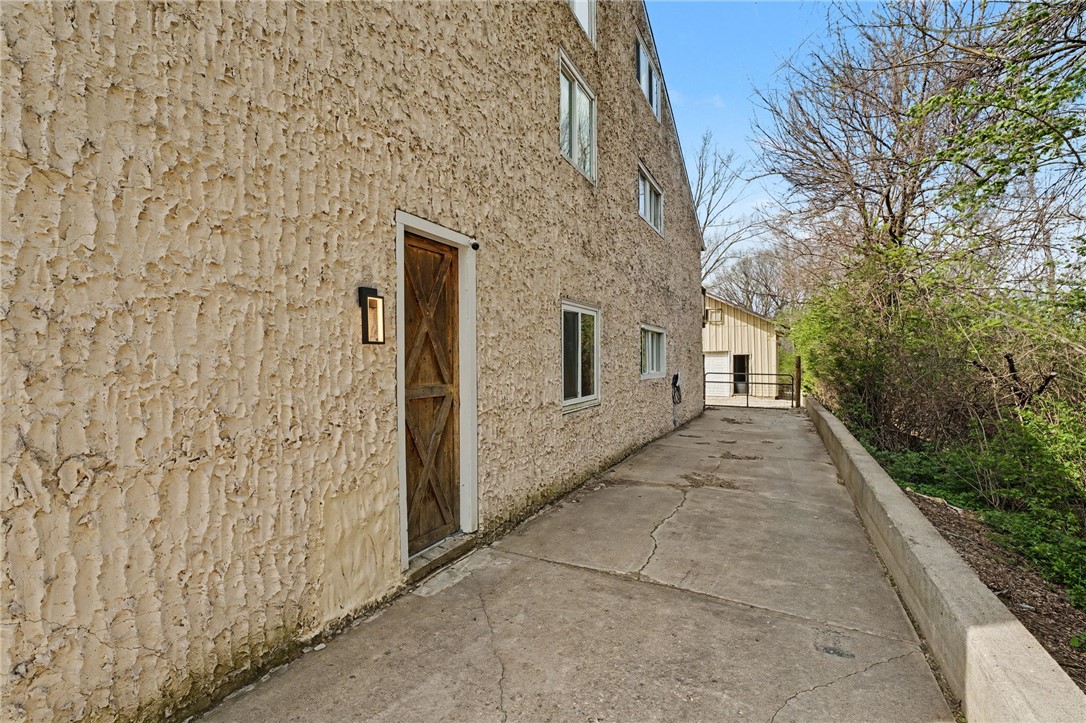 577 Shiloh Springs Road — photo