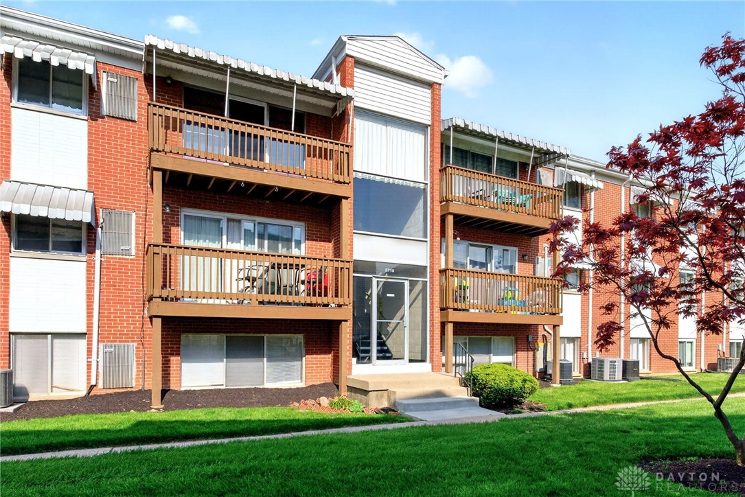 5710 W Coach Drive B — photo