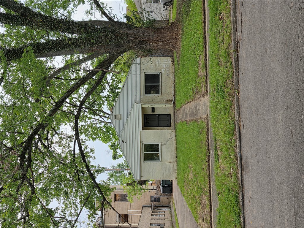 1343 Cory Drive — photo