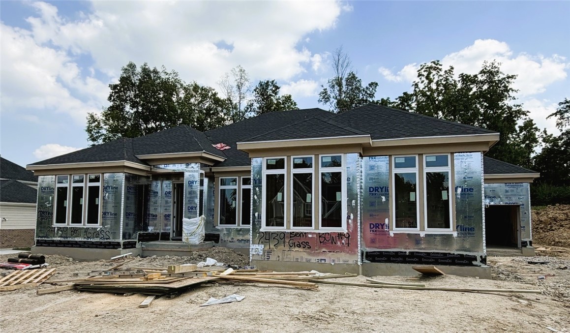 2439 Bent Grass Drive — photo