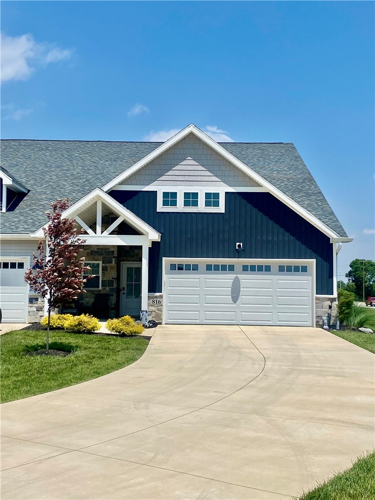 816 Brookwood Circle — photo