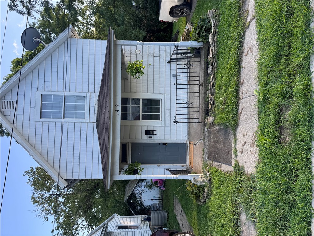 149 W Pleasant Street — photo