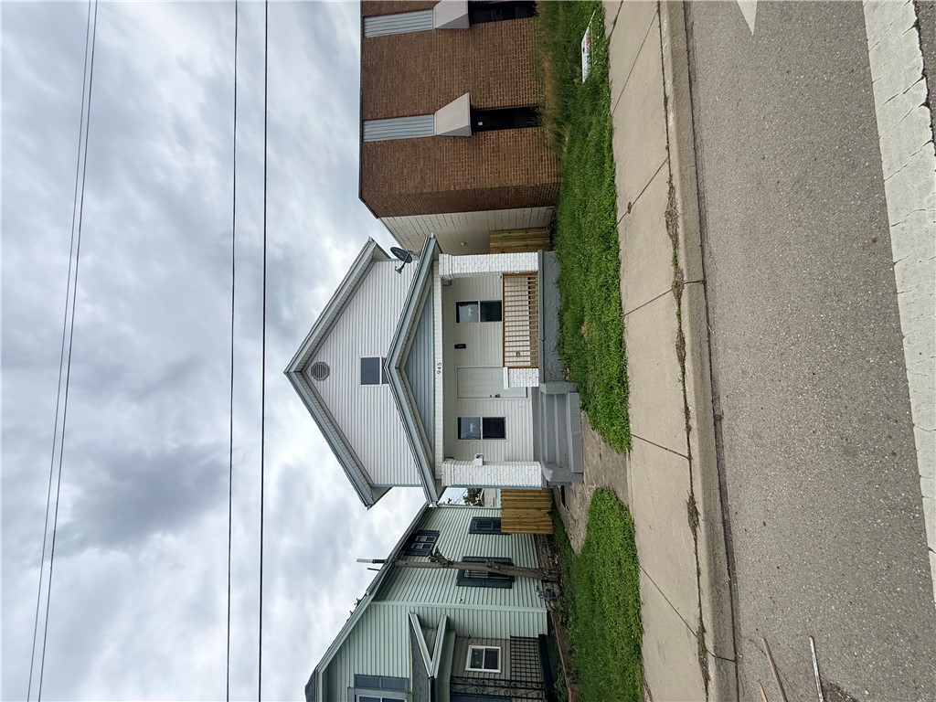945 Springfield Street — photo