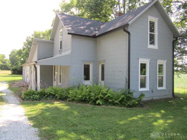 8528 E US 36 — photo