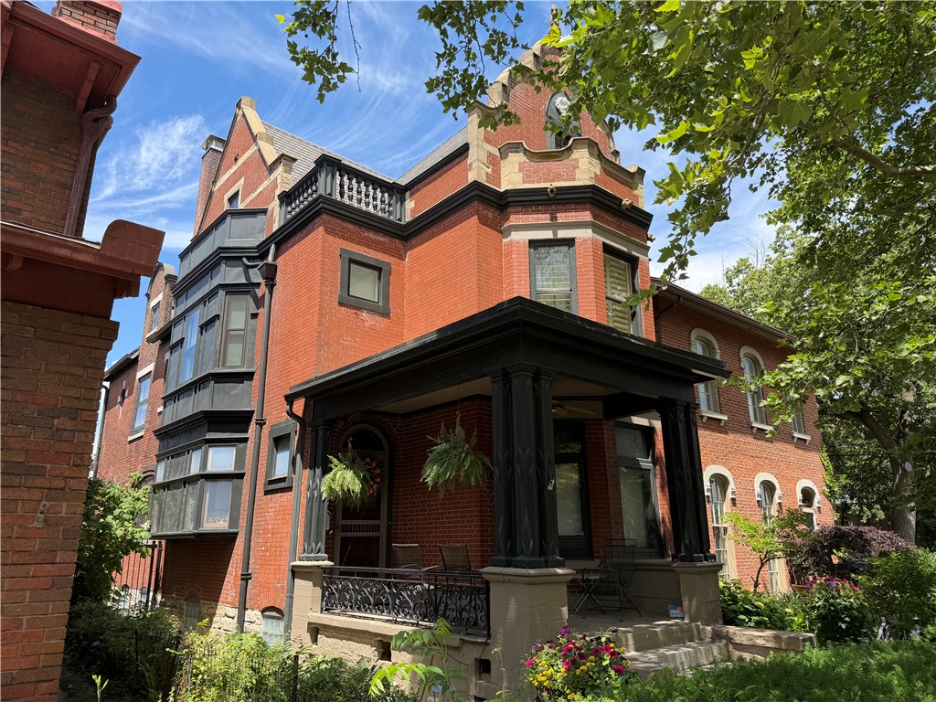 23 Van Buren Street — photo