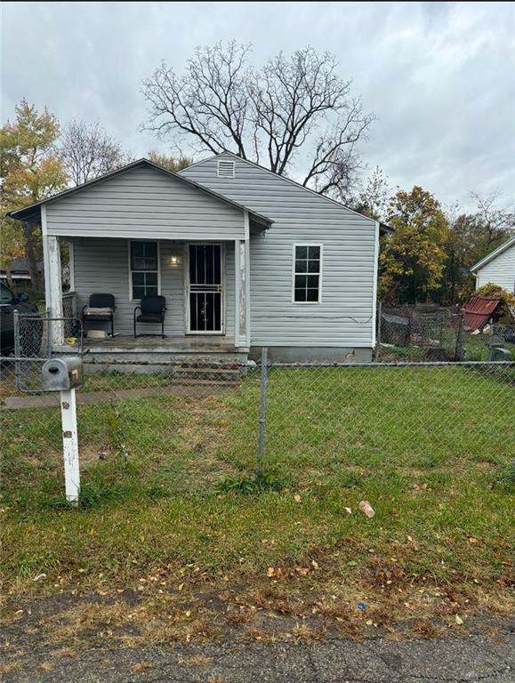 71 Elkins — photo