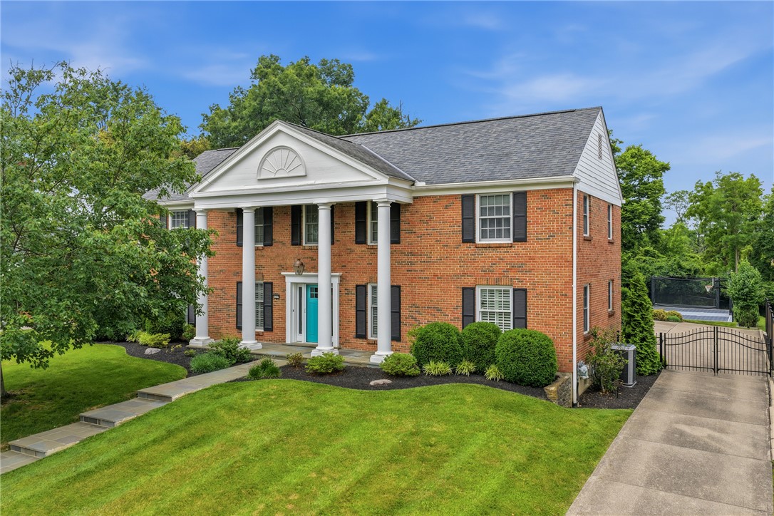 8709 Sturbridge Drive — photo